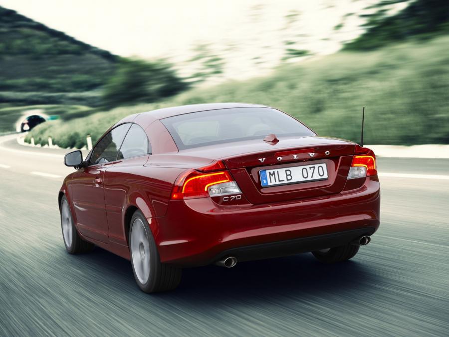  Volvo C70 T5 2009 года  (фото 42 из 45)